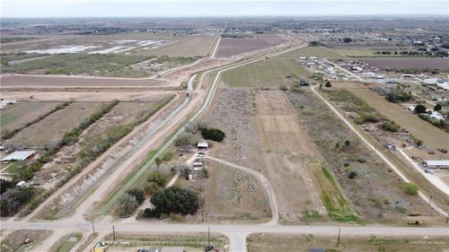 1247 E Anderson Rd, Donna, TX, 78537-7181 | Card Image