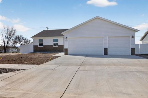 1526 West Maryland Lane, Laurel, MT, 59044 | Card Image