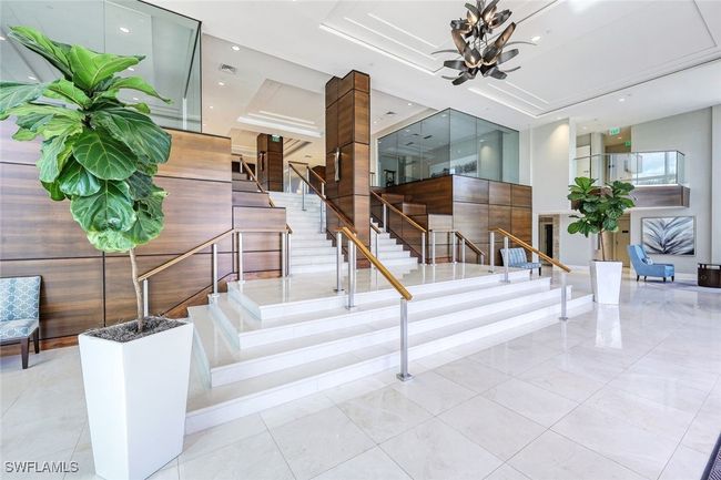 Baypointe Main Lobby | Image 37