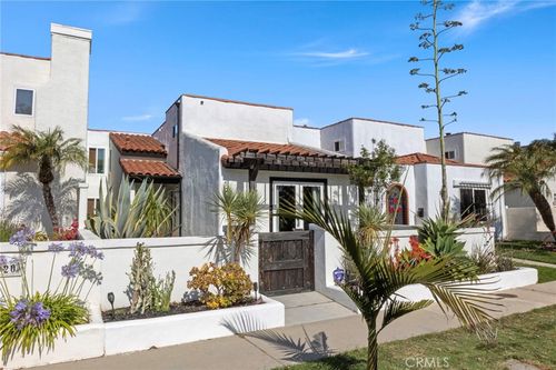 1918 California St, Huntington Beach, CA, 92648 | Card Image