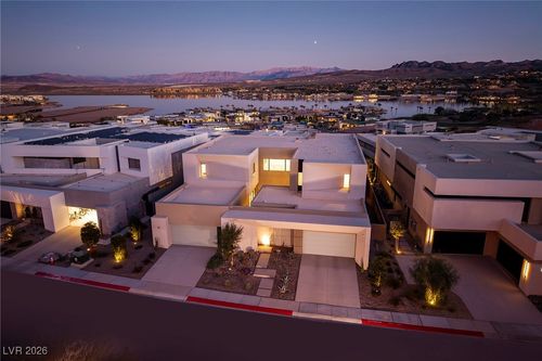 25 Falling Ridge Ln, Henderson, NV, 89011-4296 | Card Image