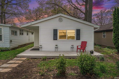 45 Ems D18c Ln, Syracuse, IN, 46567-7910 | Card Image