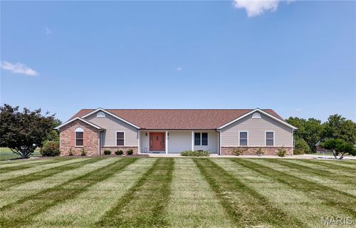 151 Plantation Dr, Troy, MO, 63379-3413 | Card Image
