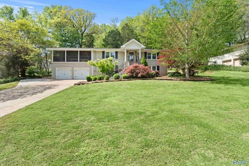 5834 Jones Valley Dr Se, Huntsville, AL, 35802-1950 | Card Image