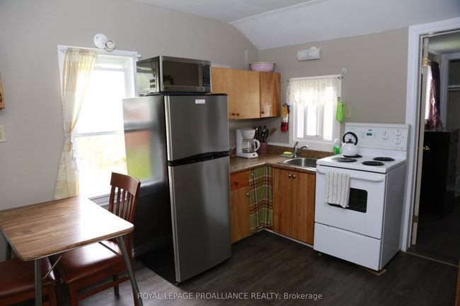 118 Front St W, House other with 15 bedrooms, 8 bathrooms and 12 parking in Hastings ON | Image 16