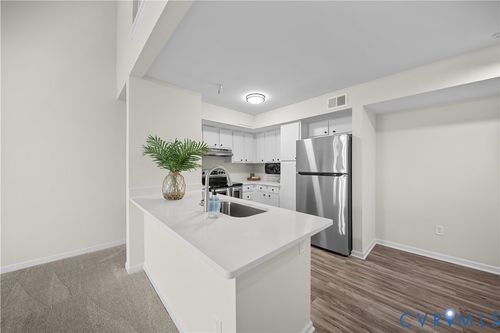 301-704 Bristol Village Dr, Midlothian, VA, 23114-4635 | Card Image