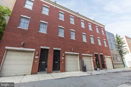 714 S Mole St, PHILADELPHIA, PA, 19146-2183 | Card Image
