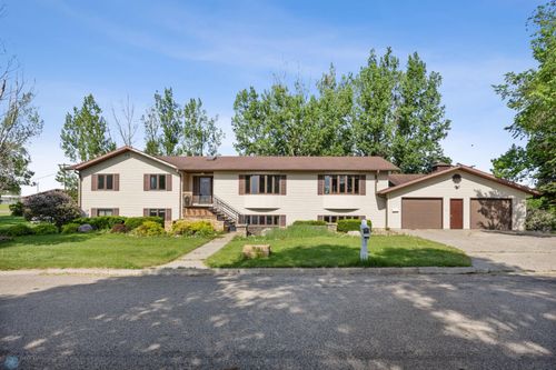 289 2nd St Sw, Forman, ND, 58032-4204 | Card Image