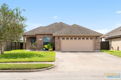341 Independence, San Benito, TX, 78586-4877 | Card Image
