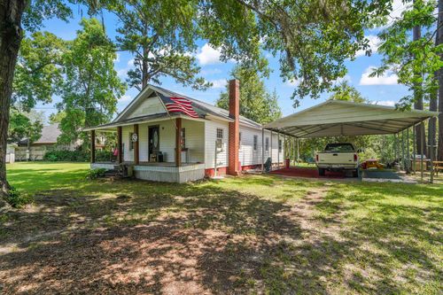 150 Waccamaw Bend Rd, Conway, SC, 29527-6945 | Card Image