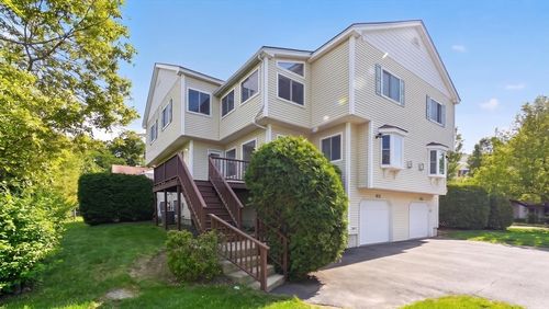b-5 Governors Way, Milford, MA, 01757-5113 | Card Image