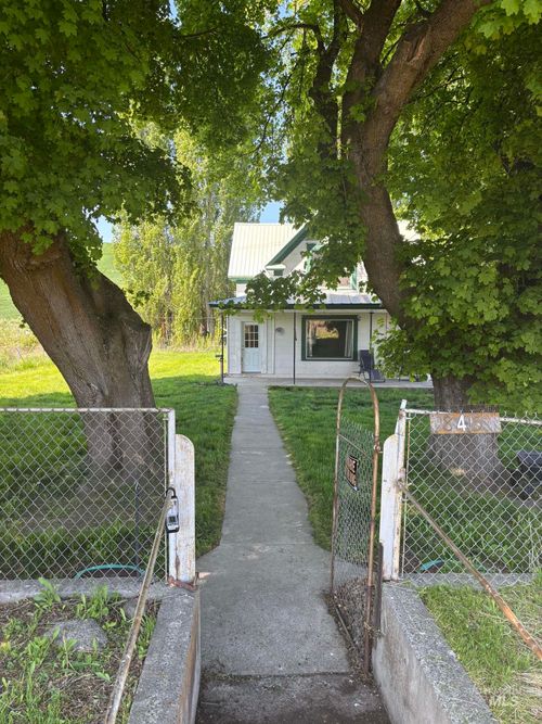 845 Malone Hill Rd, Pomeroy, WA, 99347-8729 | Card Image