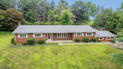 516 Ridge Rd, Fredon Twp, NJ, 07860-5230 | Card Image