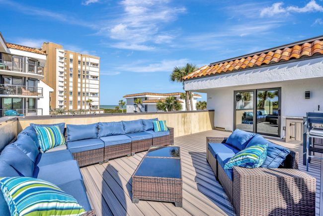 211 - 4100 N Highway A1a, Condo with 3 bedrooms, 3 bathrooms and null parking in Hutchinson Island FL | Image 48