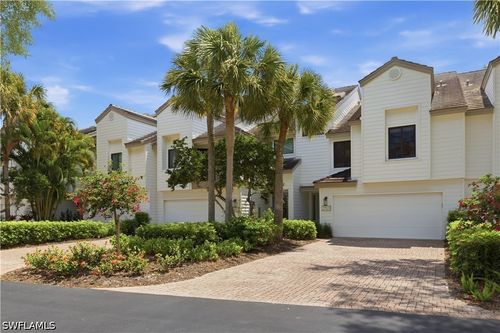 27119 Oakwood Lake Dr, BONITA SPRINGS, FL, 34134-2605 | Card Image