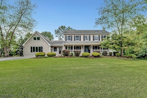 526 County Road 579, Ringoes, NJ, 08551-2012 | Card Image