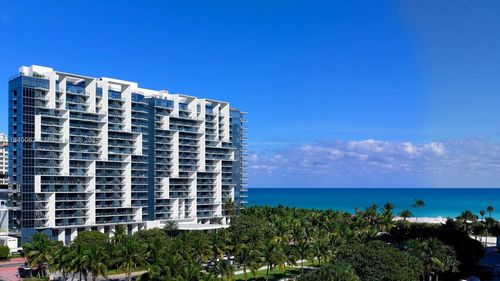 401-2201 Collins Ave, Miami Beach, FL, 33139-1717 | Card Image