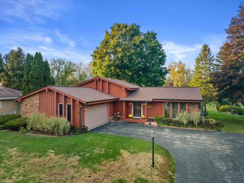 6980 Horizon Drive, Greendale, WI, 53129 | Card Image
