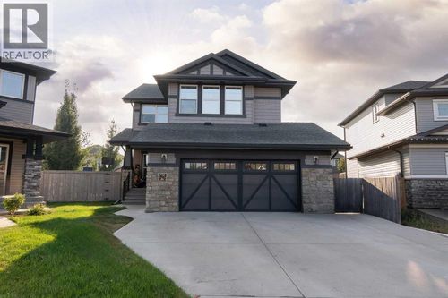 733 Twinriver Loop W, Lethbridge, AB, T1J5E1 | Card Image