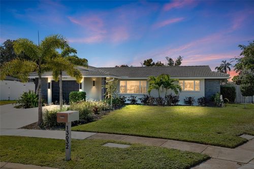 13632 Imperial Grove Dr S, Largo, FL, 33774-4041 | Card Image