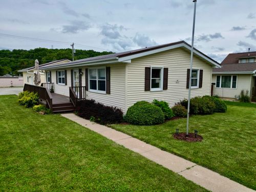 1013 Mechanic Street, Decorah, IA, 52101 | Card Image