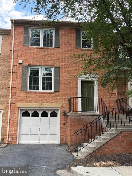 10113 Galsworthy Pl, BETHESDA, MD, 20817-1245 | Card Image