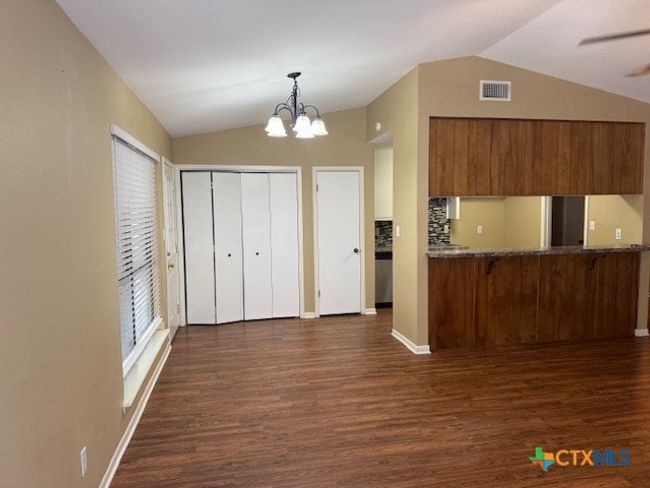 110 Concord Ln, House other with 3 bedrooms, 2 bathrooms and null parking in Victoria TX | Image 4