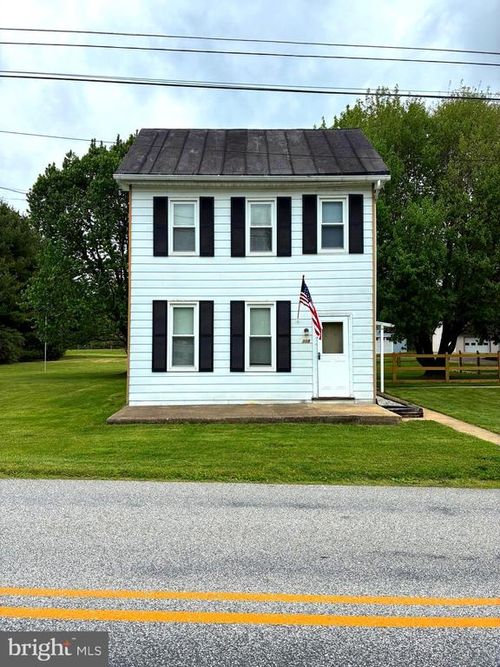 308 Zion Rd, MOUNT HOLLY SPRINGS, PA, 17065-1421 | Card Image