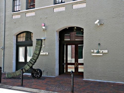 109-700 Commerce Street, New Orleans, LA, 70130 | Card Image