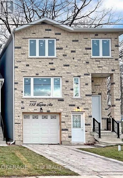 112 Leyton Ave, Scarborough, ON, M1L3T8 | Card Image