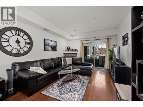 206-1957 Kane Rd, Kelowna, BC, V1V2X7 | Card Image
