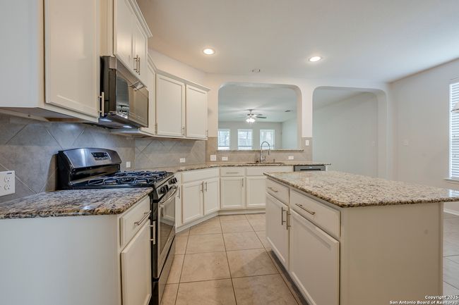 10249 Shadowy Dusk, House other with 4 bedrooms, 3 bathrooms and null parking in Schertz TX | Image 20