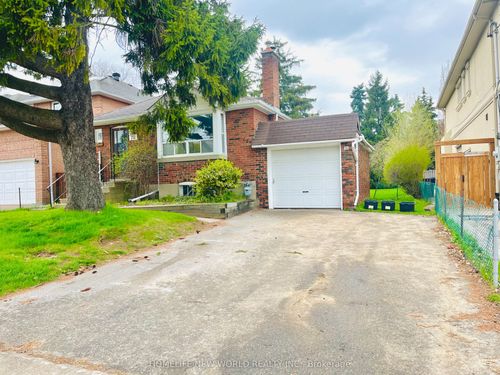 ground-76 Holmes Ave, North York, ON, M2N4M2 | Card Image