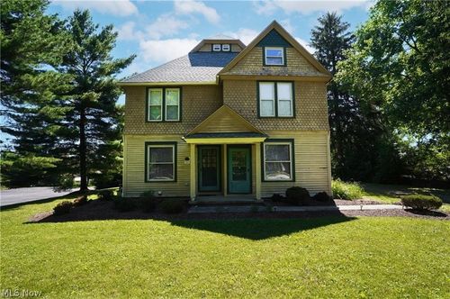 31 E Case Dr, Hudson, OH, 44236-2718 | Card Image