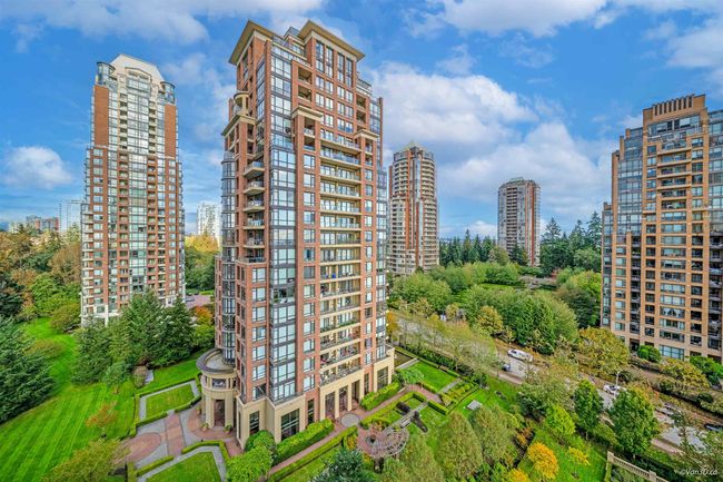 1204 - 6823 Station Hill Dr, Condo with 2 bedrooms, 2 bathrooms and 1 parking in Burnaby BC | Image 21