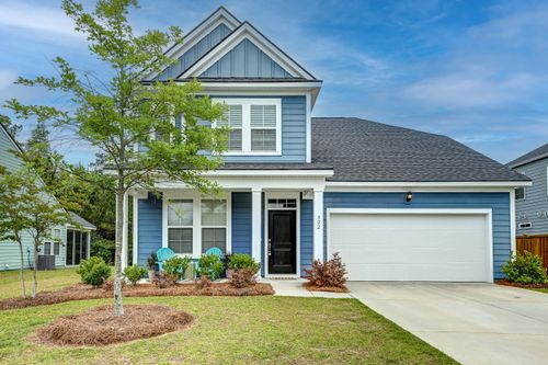802 S Pointe Blvd, Summerville, SC, 29483-5301 | Card Image