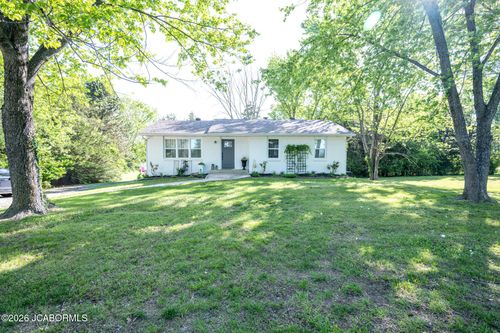 5715 Dove Lake Rd, Jefferson City, MO, 65101-9162 | Card Image