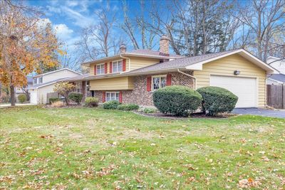 44 Bunting Lane, House other with 4 bedrooms, 2 bathrooms and 2 parking in Naperville IL | Image 3