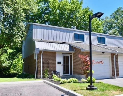 8-459 Woodview Rd, Burlington, ON, L7N2Z9 | Card Image