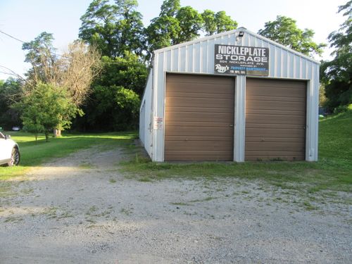202 Nickle Plate Ave, Valparaiso, IN, 46383-6438 | Card Image