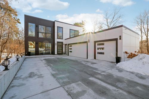 1125 Tyrol Trl, Golden Valley, MN, 55416-3344 | Card Image