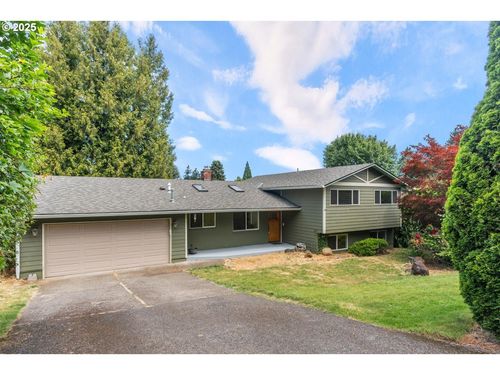 7631 Se Strawberry Ln, Milwaukie, OR, 97267-5404 | Card Image