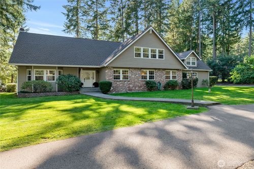 4293 Nw Westgate Rd, Silverdale, WA, 98383-6830 | Card Image