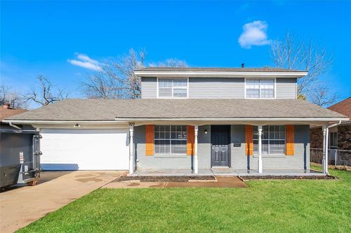 929 W Idylwild Dr, Midwest City, OK, 73110-1345 | Card Image