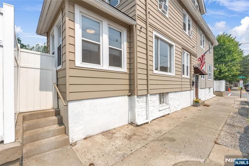 7315 Hudson Ave, North Bergen, NJ, 07047-5605 | Card Image