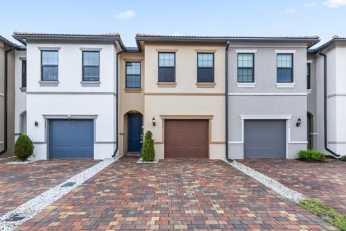 8612 Escue St, Lake Worth, FL, 33467-7414 | Card Image