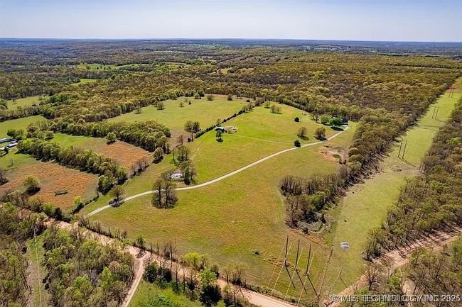7373 N 485 Rd, House other with 4 bedrooms, 3 bathrooms and null parking in Hulbert OK | Image 20