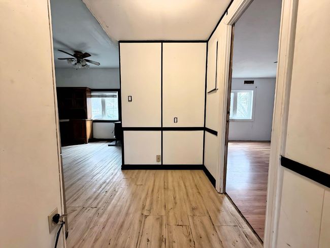 36 Selkirk Ave, House other with 3 bedrooms, 2 bathrooms and null parking in Hughenden AB | Image 4