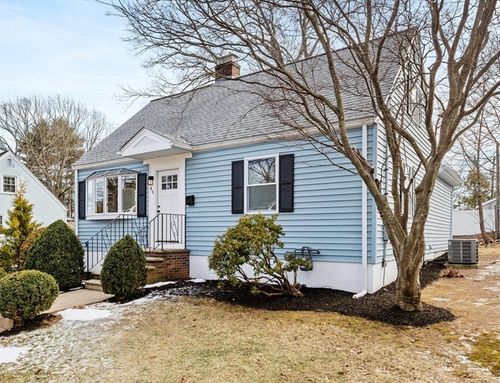 49 Butler Ave, Stoneham, MA, 02180-2371 | Card Image