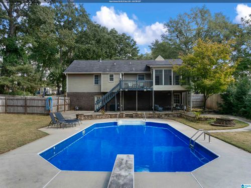 96 Tomahawk Cir, Pelham, AL, 35124-1668 | Card Image